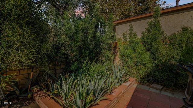 14476 Avenida Colonia, Moorpark, CA 93021