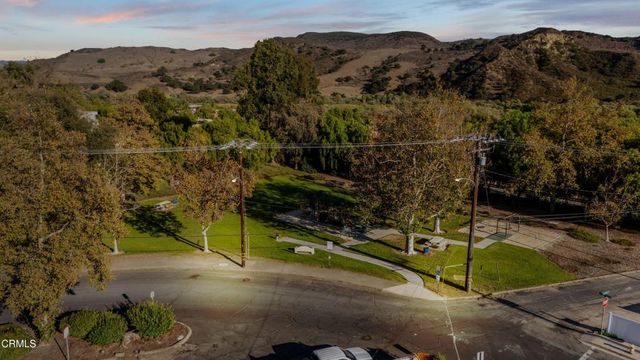 14476 Avenida Colonia, Moorpark, CA 93021