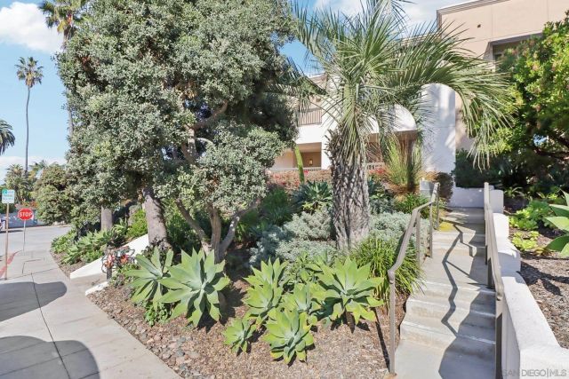 464 Prospect 101, La Jolla, CA 92037