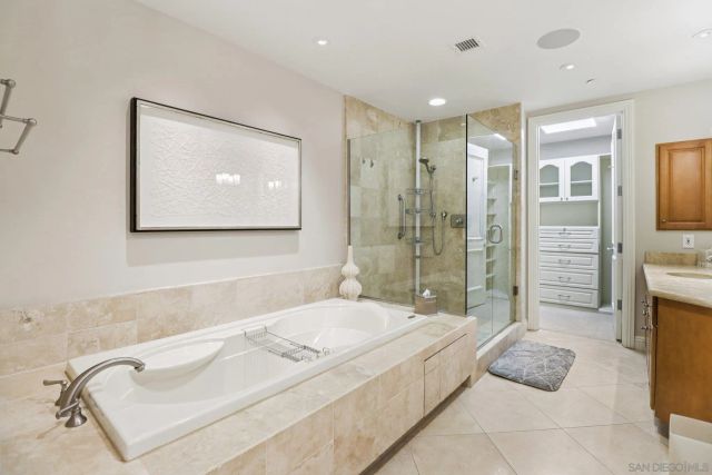 464 Prospect 101, La Jolla, CA 92037