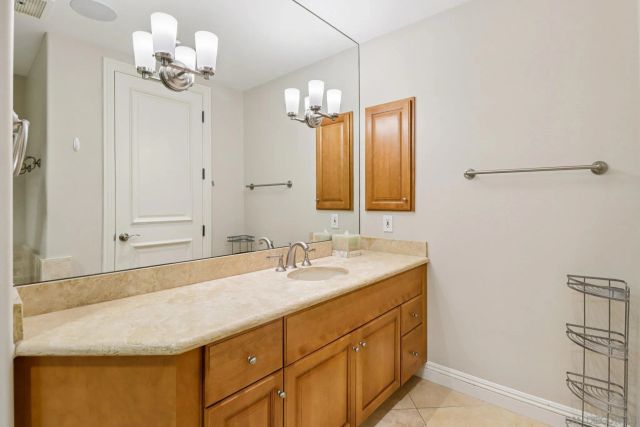 464 Prospect 101, La Jolla, CA 92037