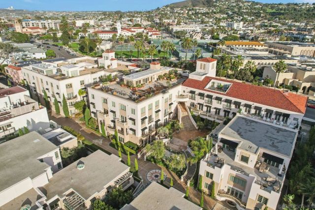 464 Prospect 101, La Jolla, CA 92037