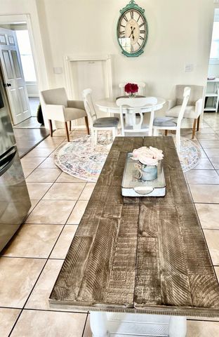 114 17th Street, Galveston, TX 77550