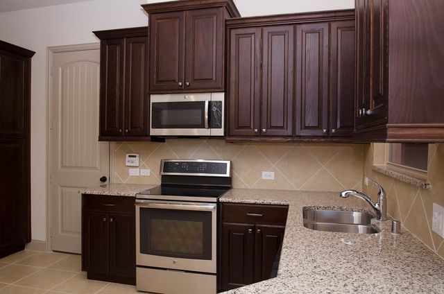 939 Whitehall Drive, Richardson, TX 75081