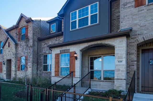 939 Whitehall Drive, Richardson, TX 75081
