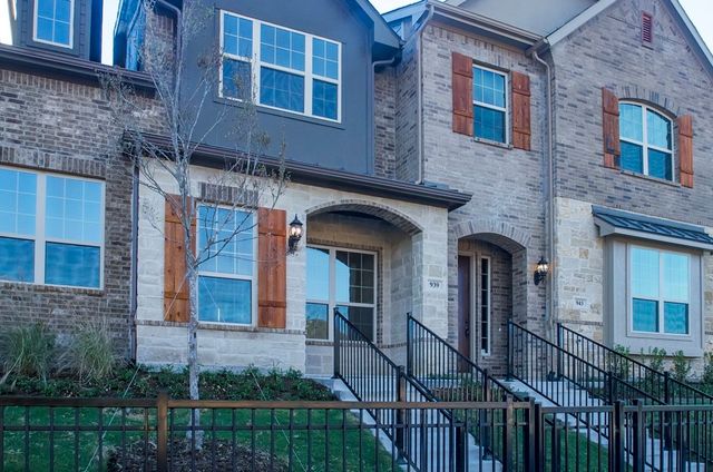 939 Whitehall Drive, Richardson, TX 75081