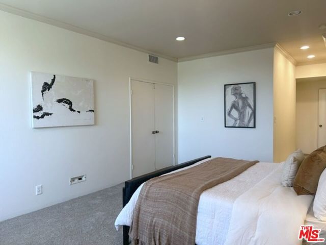 8455 Fountain Avenue 302, West Hollywood, CA 90069