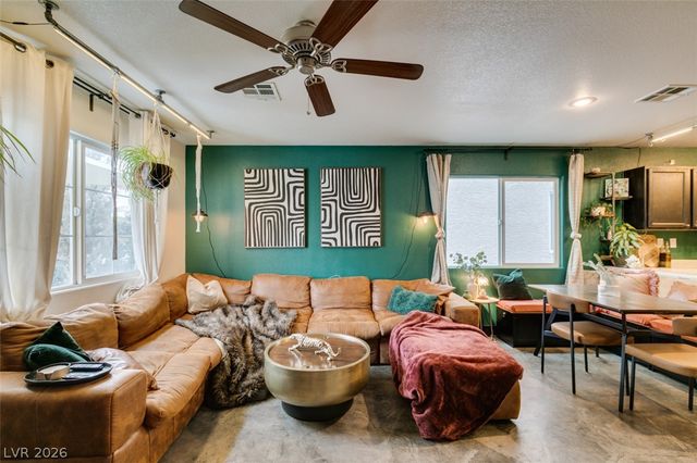 10403 Fancy Fern Street, Las Vegas, NV 89183