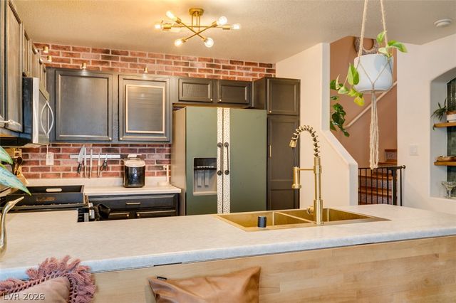 10403 Fancy Fern Street, Las Vegas, NV 89183