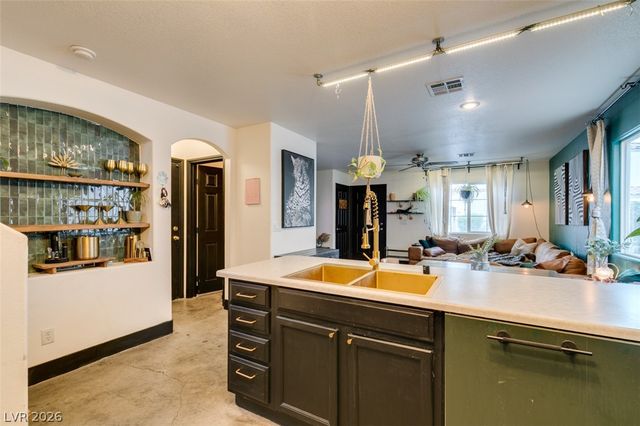 10403 Fancy Fern Street, Las Vegas, NV 89183