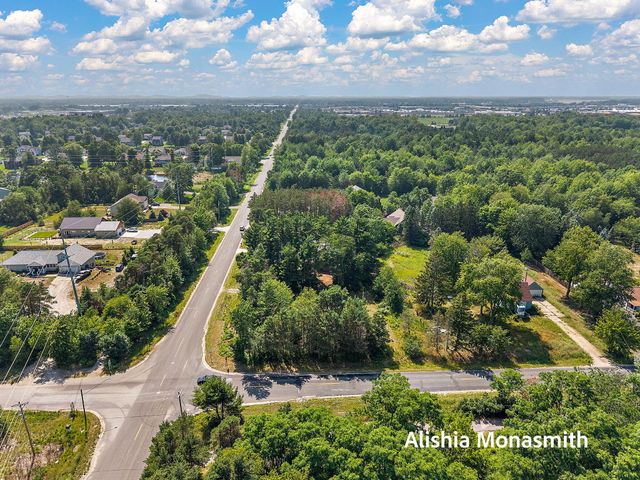 2360 E Mount Garfield Road, Muskegon, MI 49444