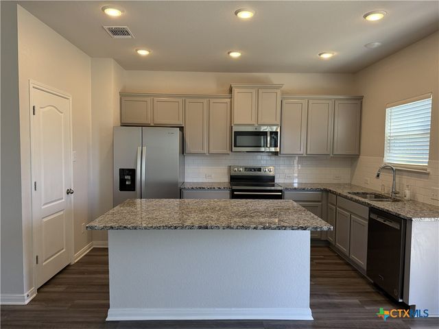 607 Friar Tuck Drive, Temple, TX 76502