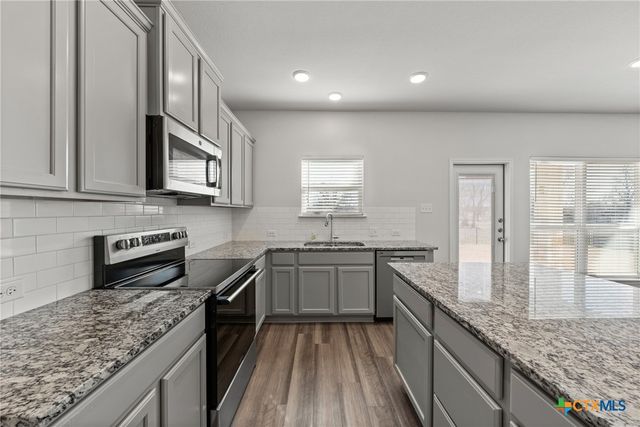 607 Friar Tuck Drive, Temple, TX 76502