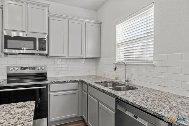 607 Friar Tuck Drive, Temple, TX 76502