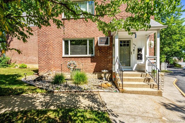 209-87 18th Avenue 196, Bayside, NY 11360