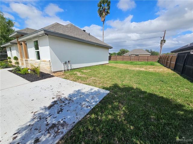 315 Sandy Avenue, San Juan, TX 78589