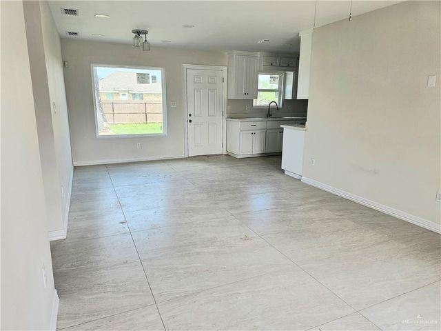 315 Sandy Avenue, San Juan, TX 78589