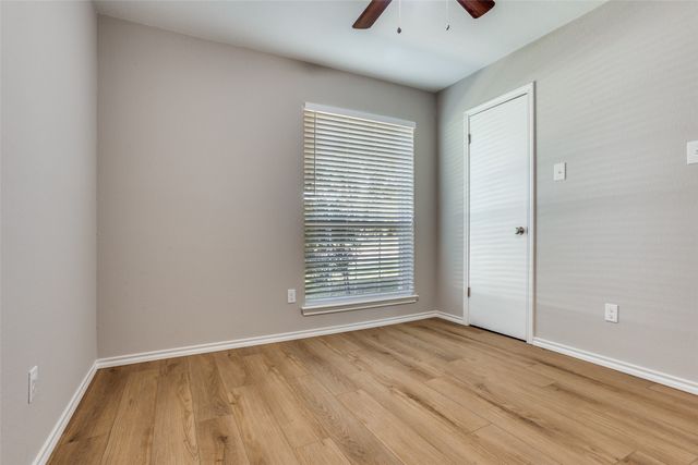 1016 Ledgemont Drive, Plano, TX 75025