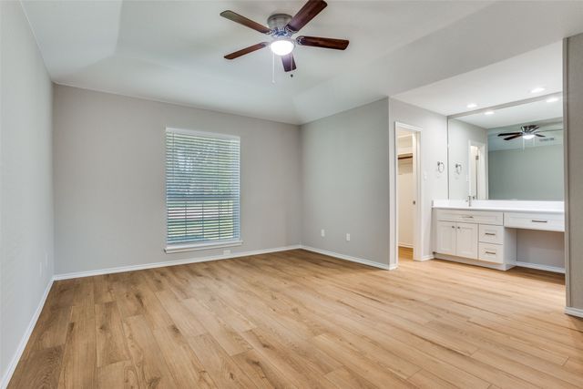 1016 Ledgemont Drive, Plano, TX 75025