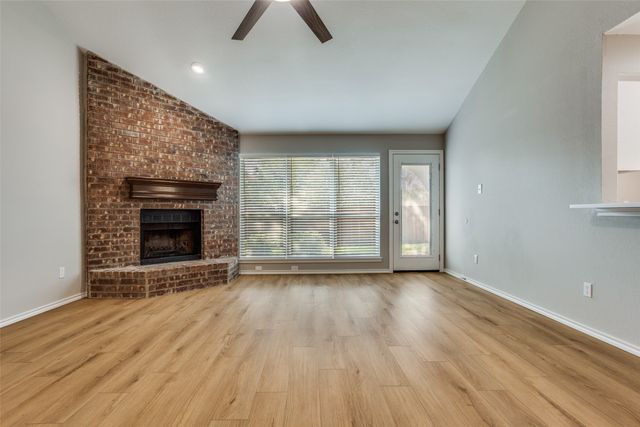 1016 Ledgemont Drive, Plano, TX 75025