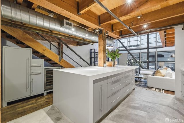 650 Delancey Street 216, San Francisco, CA 94107