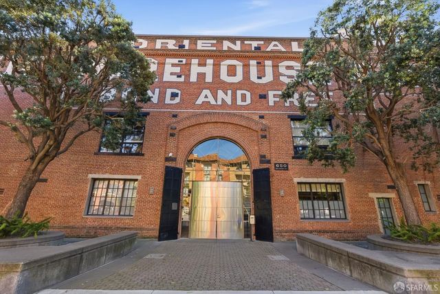 650 Delancey Street 216, San Francisco, CA 94107