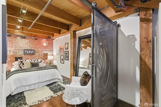 650 Delancey Street 216, San Francisco, CA 94107