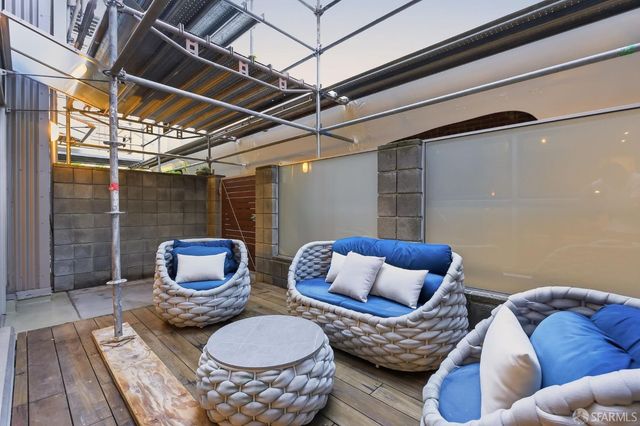 650 Delancey Street 216, San Francisco, CA 94107