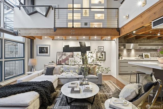 650 Delancey Street 216, San Francisco, CA 94107