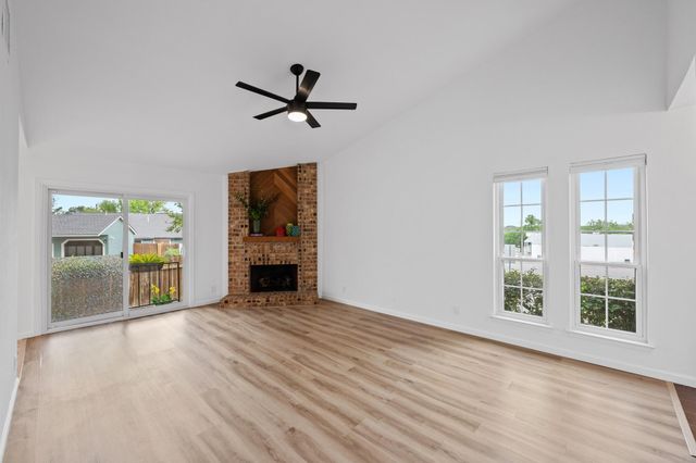 2605 W Stassney BLVD A, Austin, TX 78745