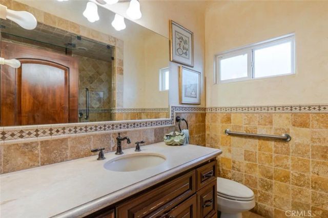 655 N Meyer Street, San Fernando, CA 91340