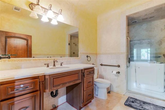 655 N Meyer Street, San Fernando, CA 91340