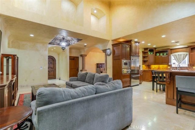 655 N Meyer Street, San Fernando, CA 91340