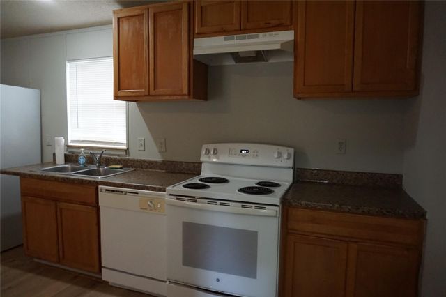 8786 Scarlet Oak, Willis, TX 77318
