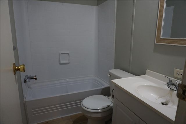 8786 Scarlet Oak, Willis, TX 77318