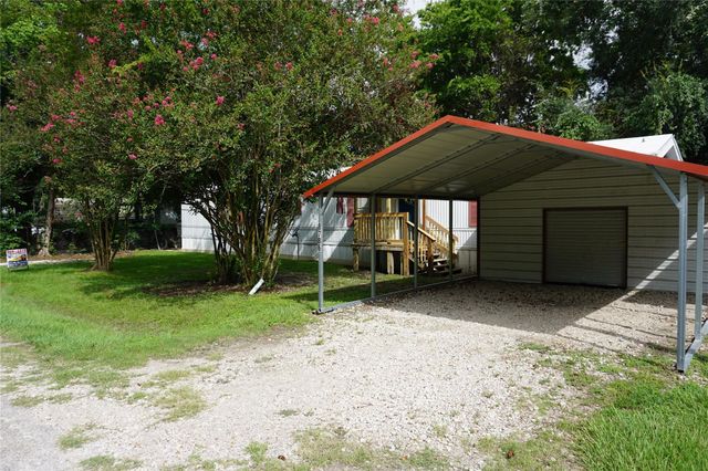 8786 Scarlet Oak, Willis, TX 77318