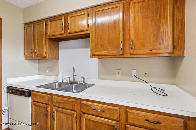4336 Cypress Drive, Jackson, MS 39212