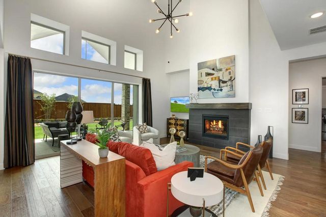 2405 Royal Dove Lane, Mansfield, TX 76063