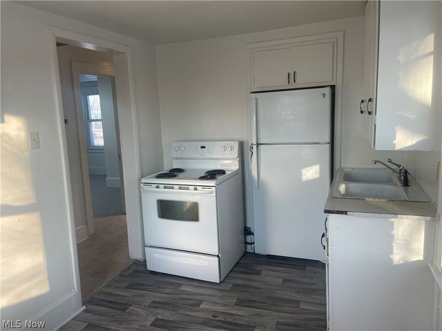 958 E Wilbeth Road Upper, Akron, OH 44306