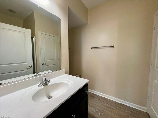 2840 Baldwin DR, Chesapeake, VA 23321