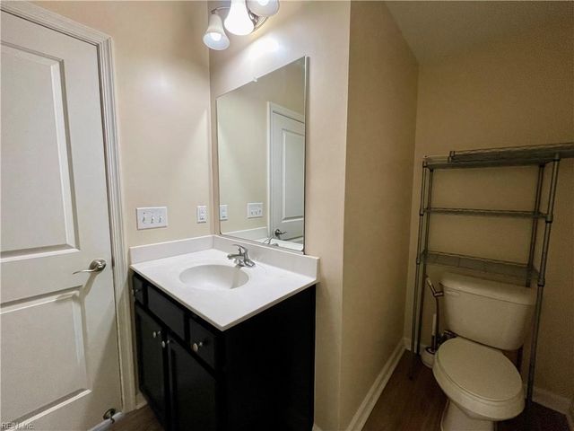 2840 Baldwin DR, Chesapeake, VA 23321