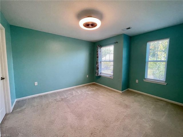 2840 Baldwin DR, Chesapeake, VA 23321