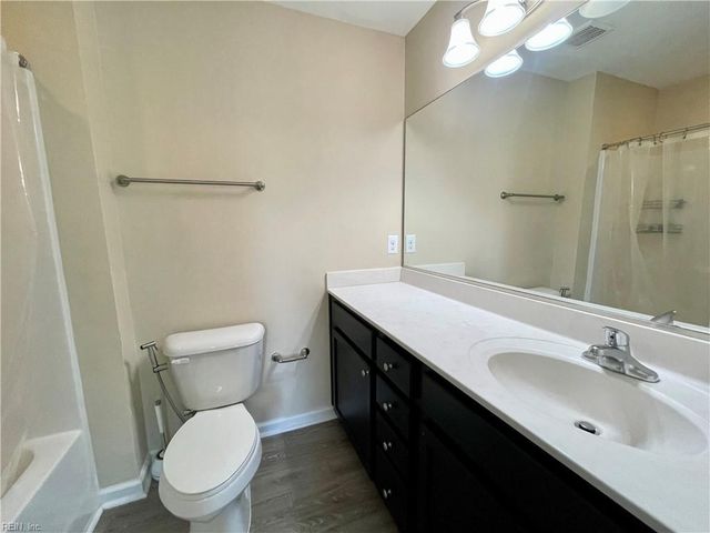 2840 Baldwin DR, Chesapeake, VA 23321