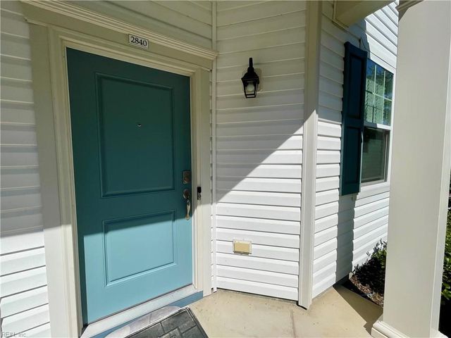 2840 Baldwin DR, Chesapeake, VA 23321