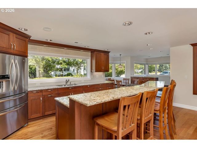 7202 Se KING Rd, Milwaukie, OR 97222