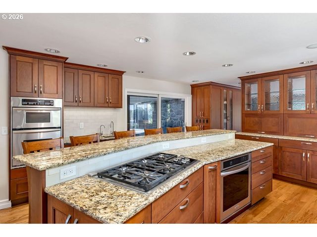 7202 Se KING Rd, Milwaukie, OR 97222