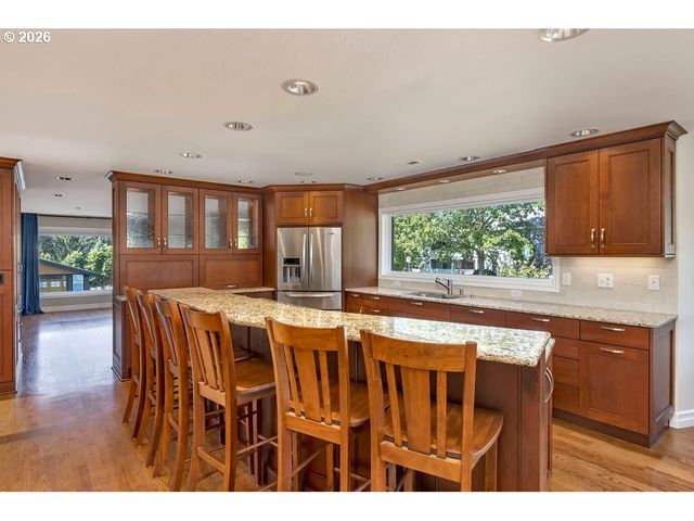 7202 Se KING Rd, Milwaukie, OR 97222