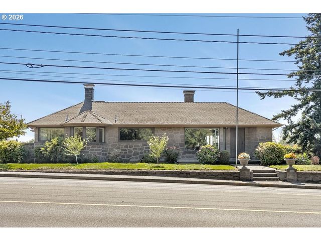 7202 Se KING Rd, Milwaukie, OR 97222