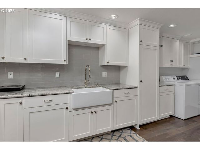 7202 Se KING Rd, Milwaukie, OR 97222