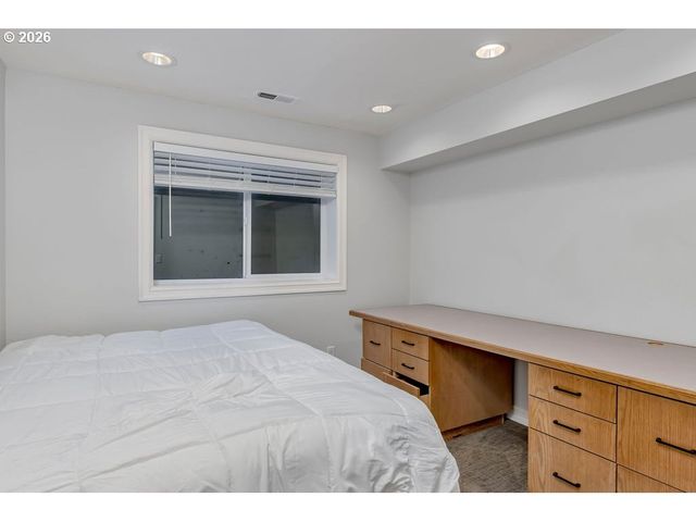 7202 Se KING Rd, Milwaukie, OR 97222